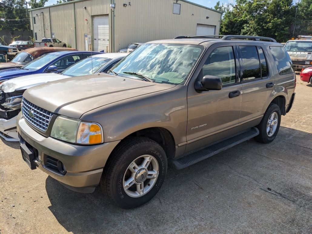 2004 Ford Explorer